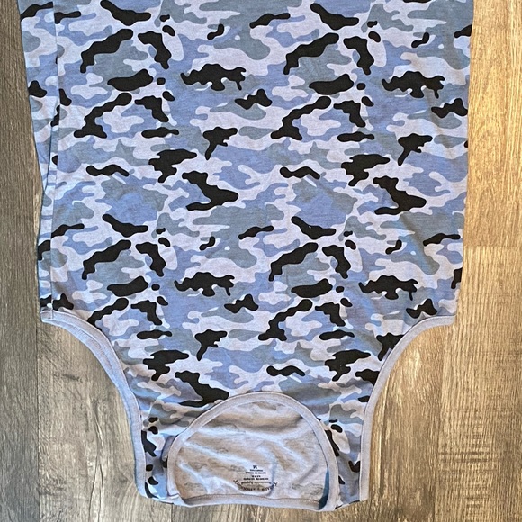 Threads 4 Thought Other - 🌸threads for thought size medium blue camouflage